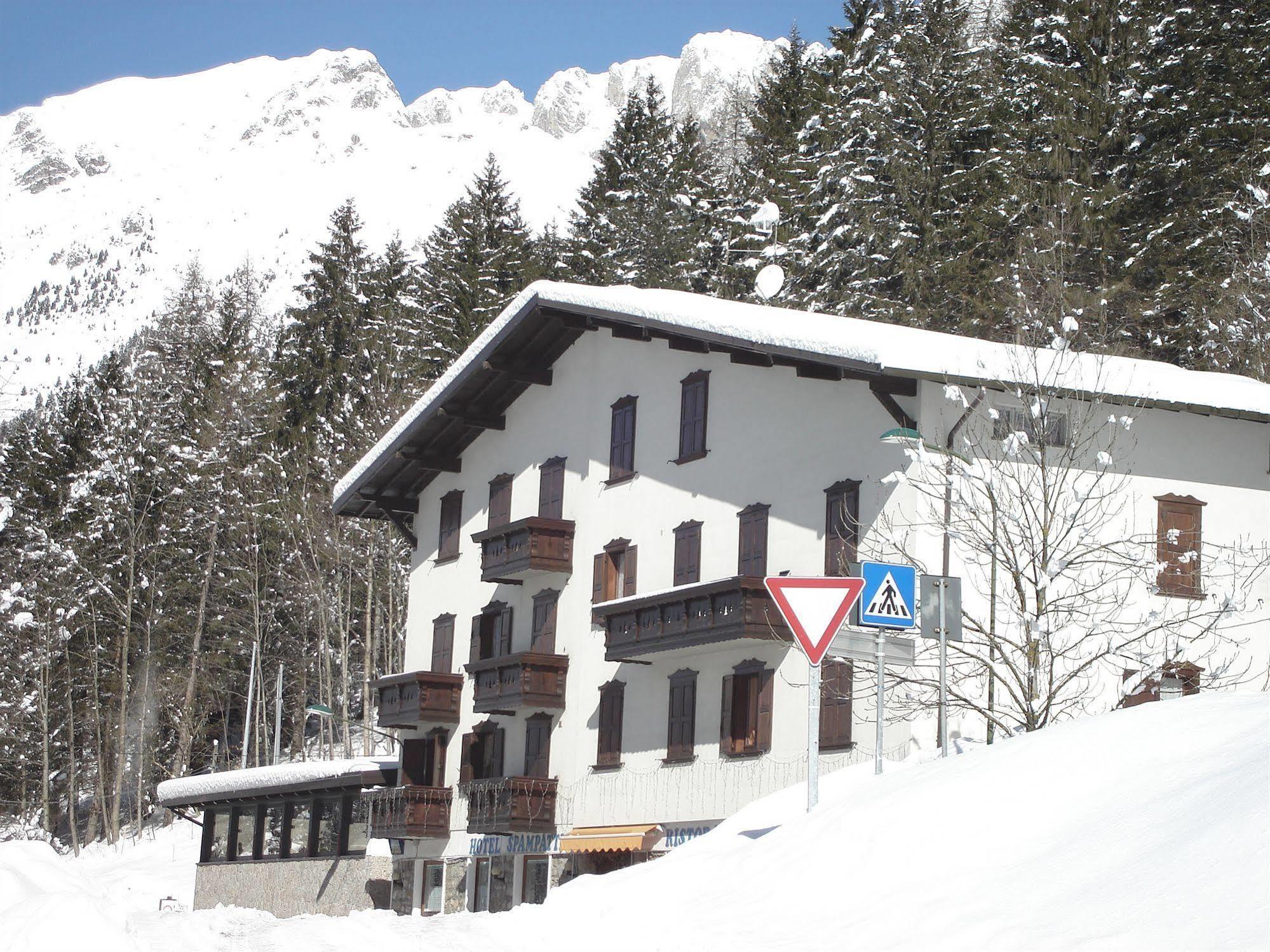Spampatti Hotel 3*